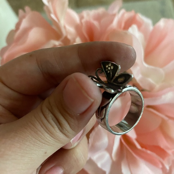 COPY - Butterfly James Avery Ring - Picture 3 of 4